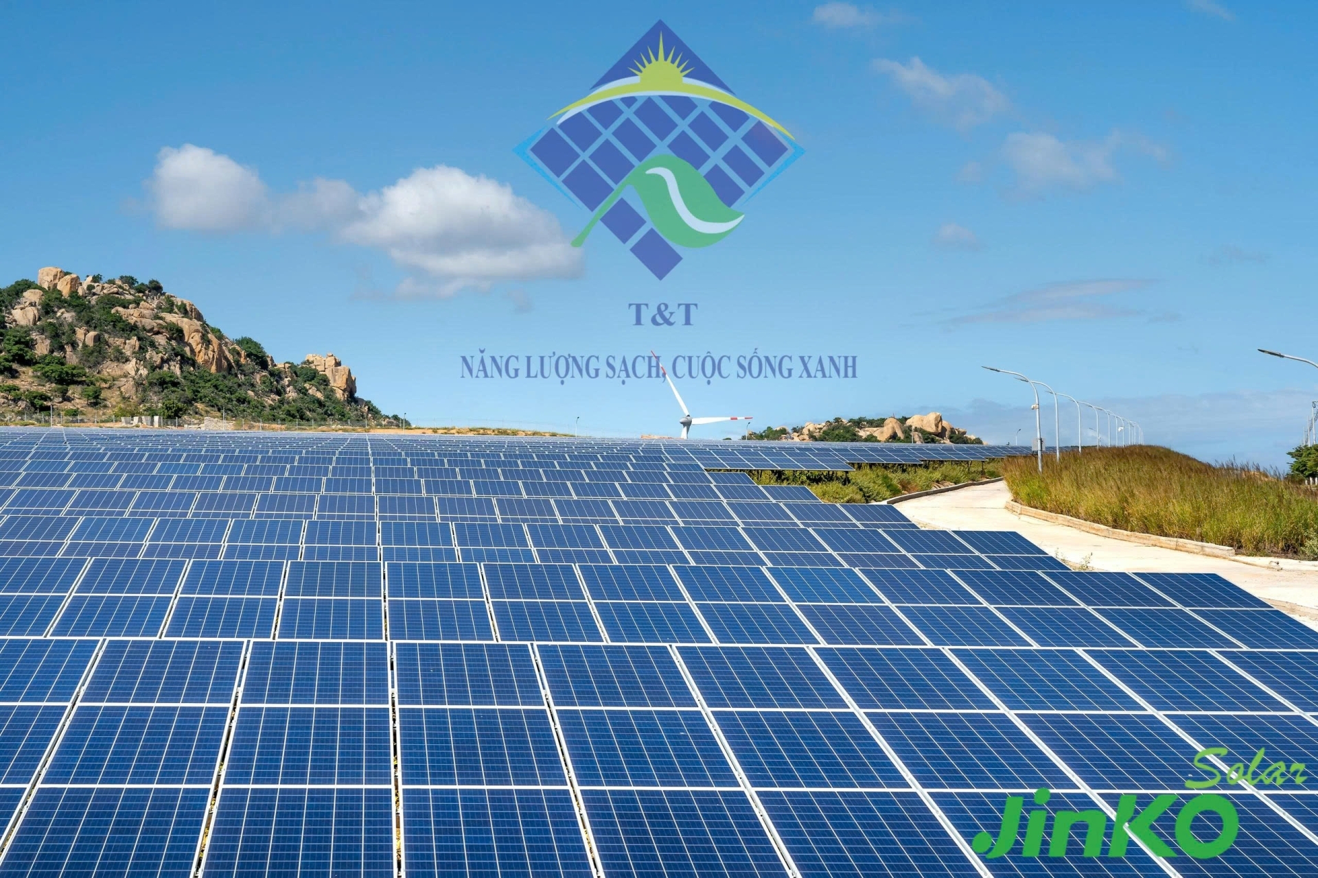 Tấm pin Jinko Solar cho công trình lớn