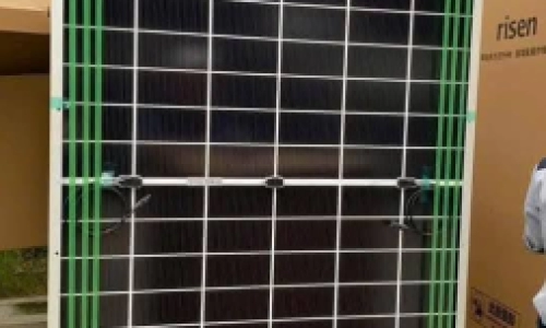 Tấm Pin Năng Lượng Mặt Trời Giá Rẻ