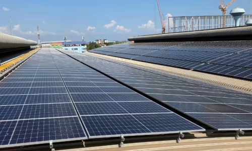 Tấm pin và sự phát triển bền vững